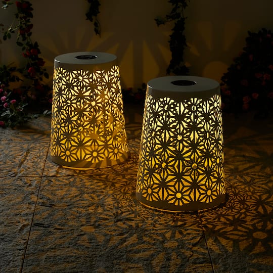Glitzhome® 17.5" Iron Geometric Pattern Solar Garden Stool Set